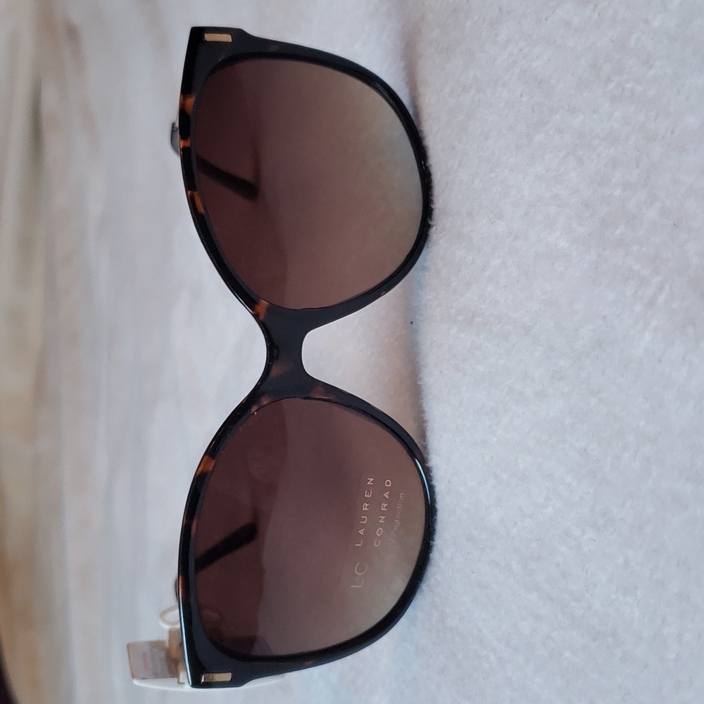 Lauren Conrad sunglasses